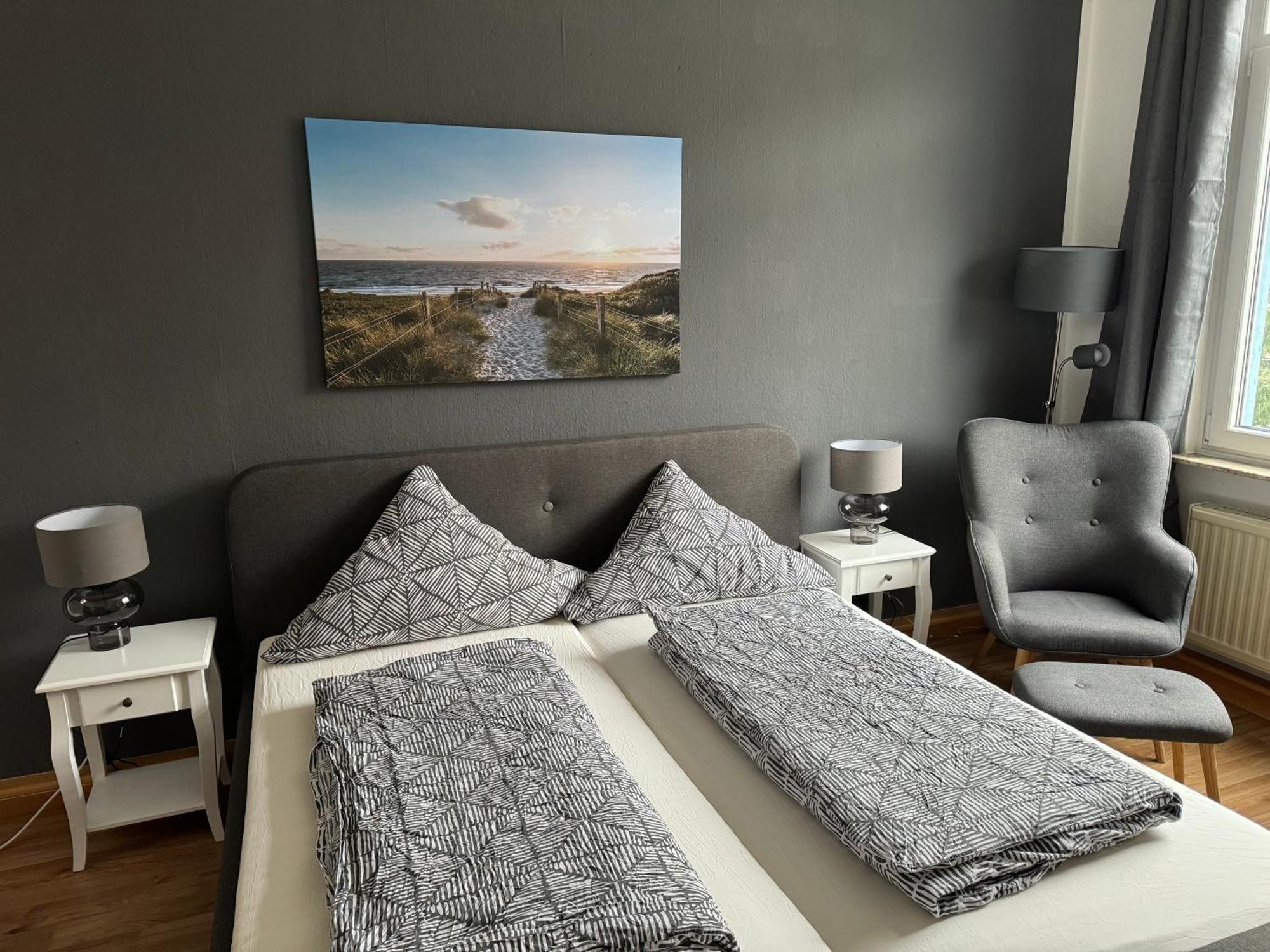 Rb City Apartments Emden Am Wall 2 Екстер'єр фото